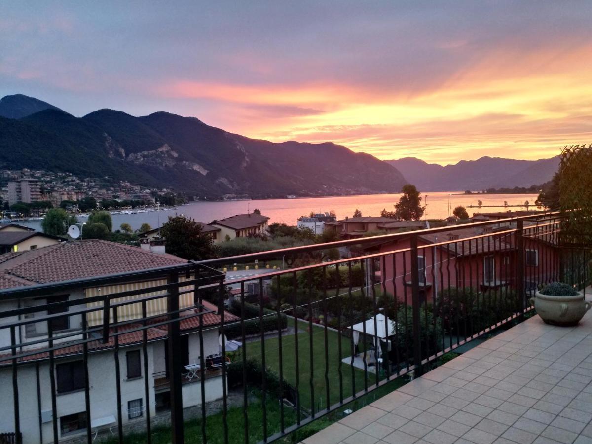 Lake View Terrace Паратико Екстериор снимка