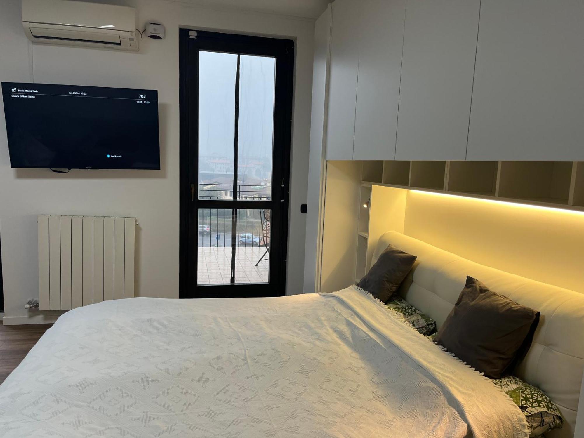 Lake View Terrace Паратико Екстериор снимка